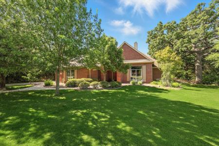7500 Stallion Street