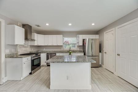 6742 Hialeah Drive