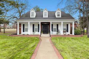 135 Red Oak Court