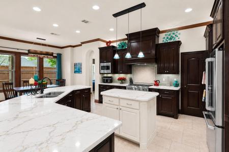 501 Clear Vista Drive