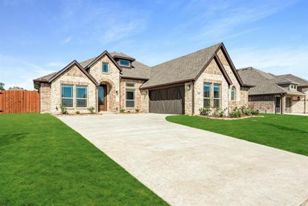 1109 S Bluebird Lane