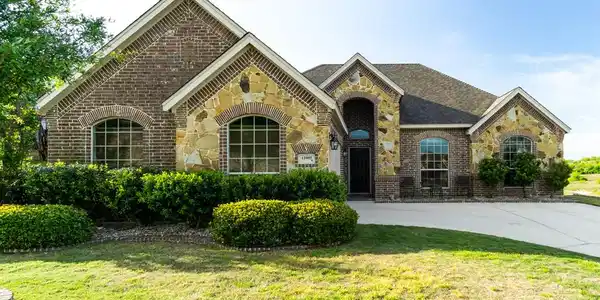 11005 Fernbury Drive
