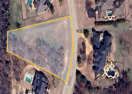 2530 Woodland Drive