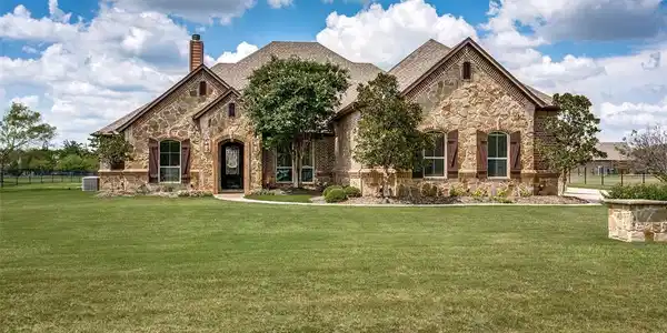 6212 Pecan Orchard Court