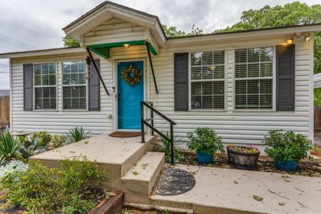 12490 Deeds Court