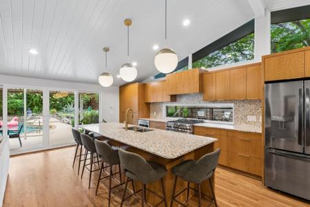 707 Bondstone Drive