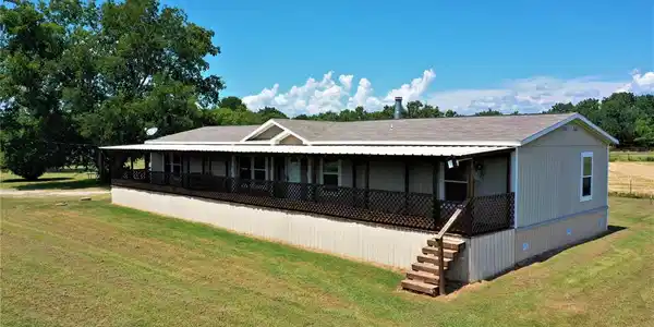 606 FM 416