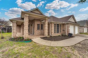 5872 Ivy Glen Drive