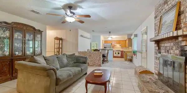 617 William Road