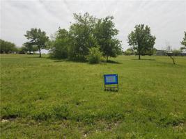 233 Lakeview Drive