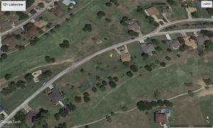 121 Lakeview Drive
