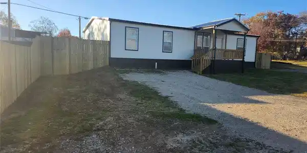1409 Cardinal Court