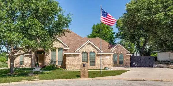 8716 Hidden Cove Court