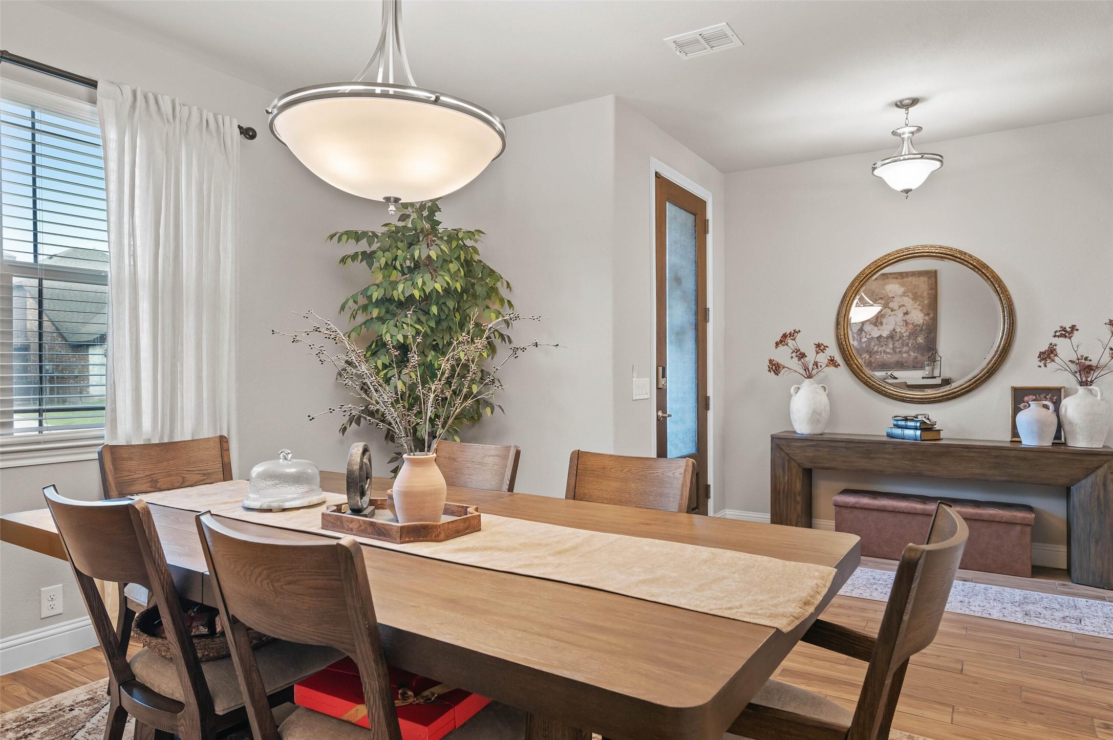 Image 4 Image 4