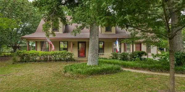 104 Wyona Drive