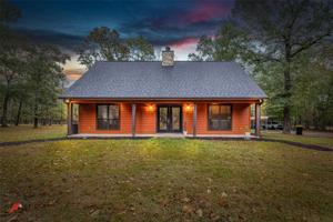 653 Moss Point Road