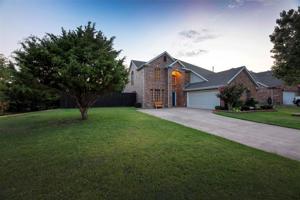 2911 Windridge Lane