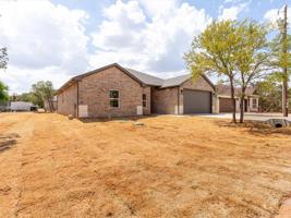 2406 Forest Hill Lane