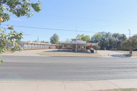 351 E Cedar Creek Parkway
