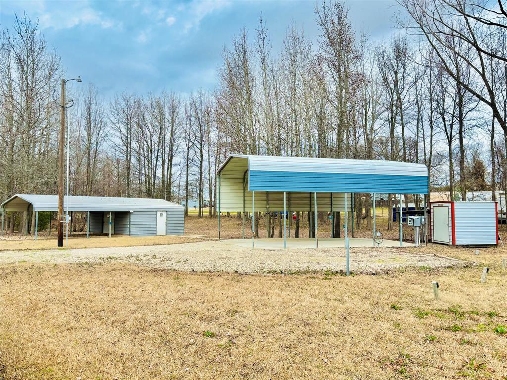 1063 Holiday Village Drive, Quitman, TX lhrmls01995136