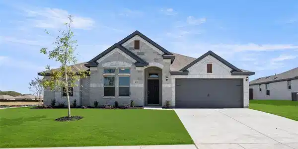 432 Falcon Way