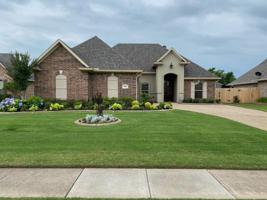 410 Long Acre Drive