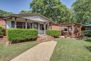 2968 Oak Trail Shores Drive