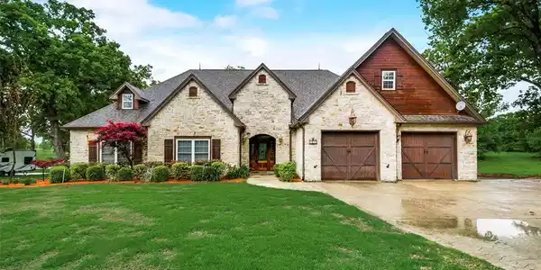408 Sundance