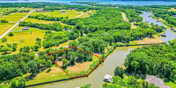 Lot 446 Waters Edge