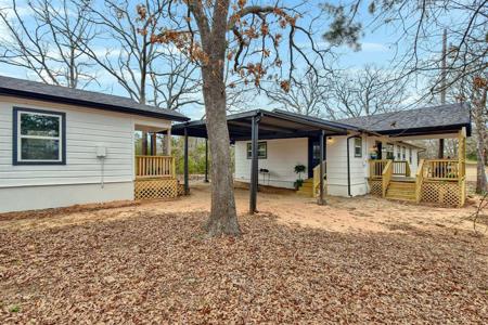1073 Desvoignes Road