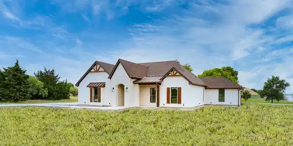 1000 Indian Trail