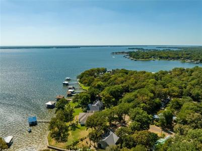 207 Bay Drive