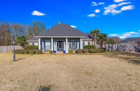 110 Piccadilly Circle