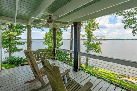 128 Knott Drive