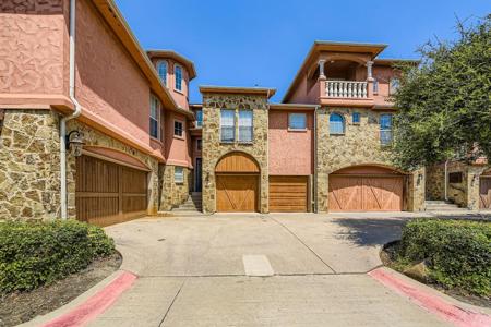 2600 Piazza Court
