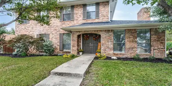 7758 Grassland Court