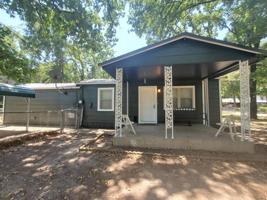 501 Tomahawk Drive