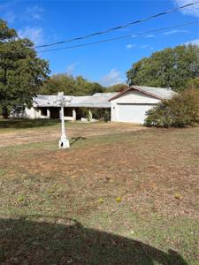 402 Highland Boulevard