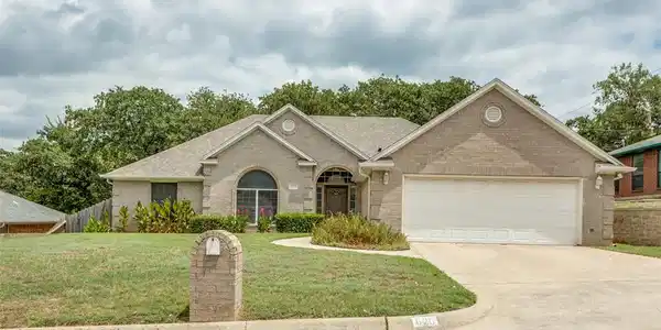 620 Timberoaks Drive
