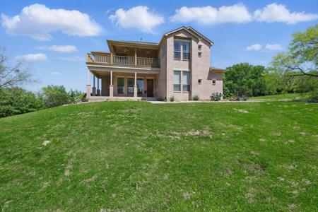 2931 Sonterra Drive