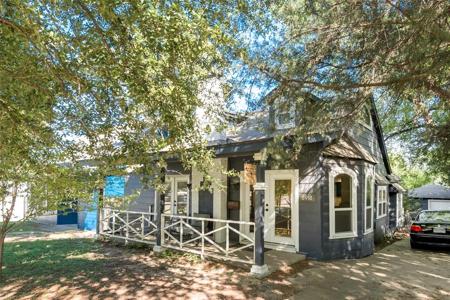 8918 SAN LEANDRO Drive