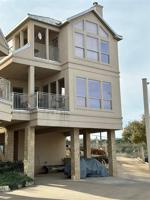 3002 Upcreek Alley