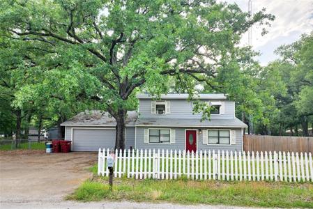 1305 Arrowhead Drive