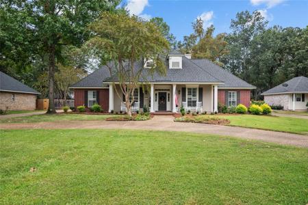 4018 Wisteria Lane