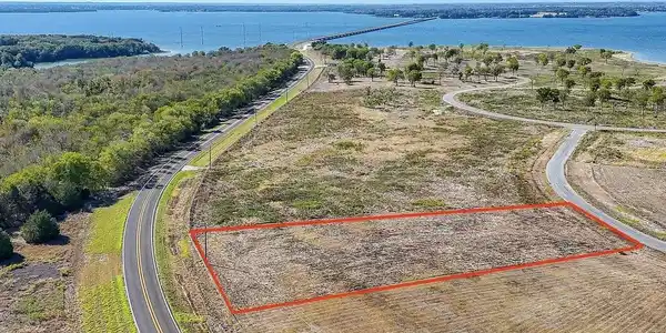79 Chambers Bay