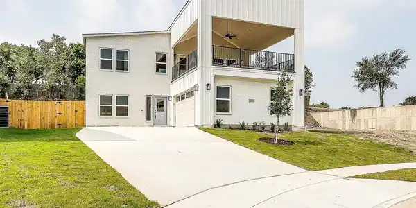 9073 Quarry Hill Court