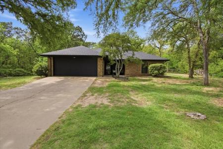 2004 W Spanish Trail Drive