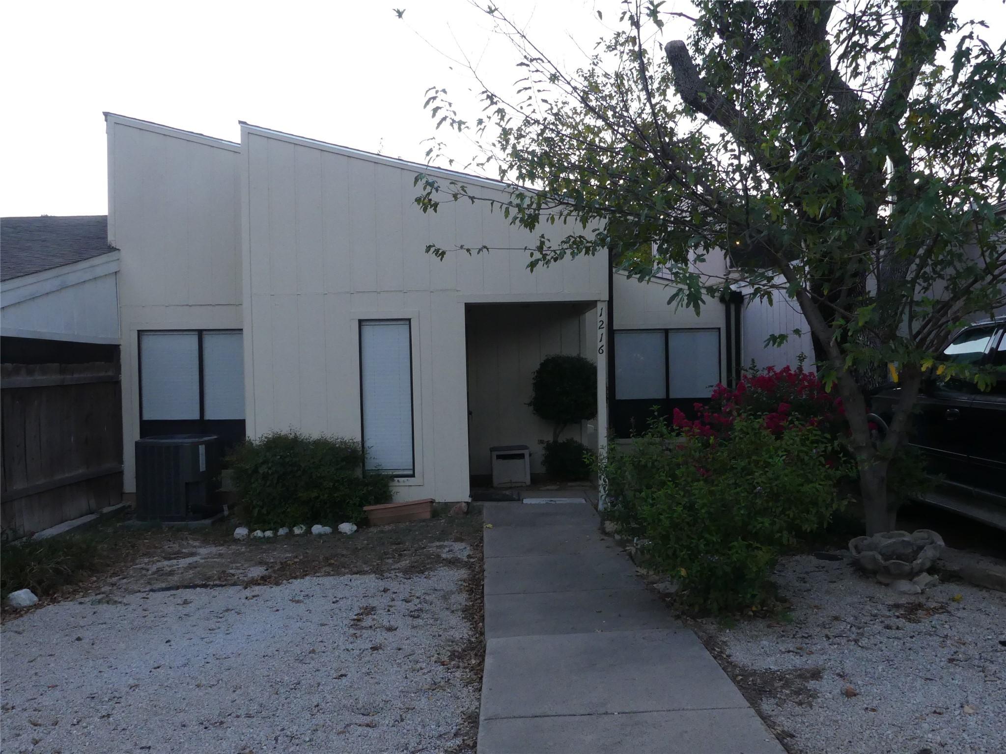 Image 1 Image 1
