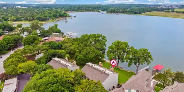 388 Driftwood Court