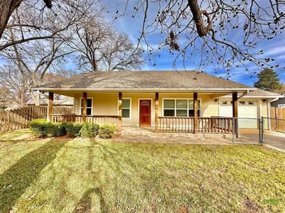 186 Graves Circle